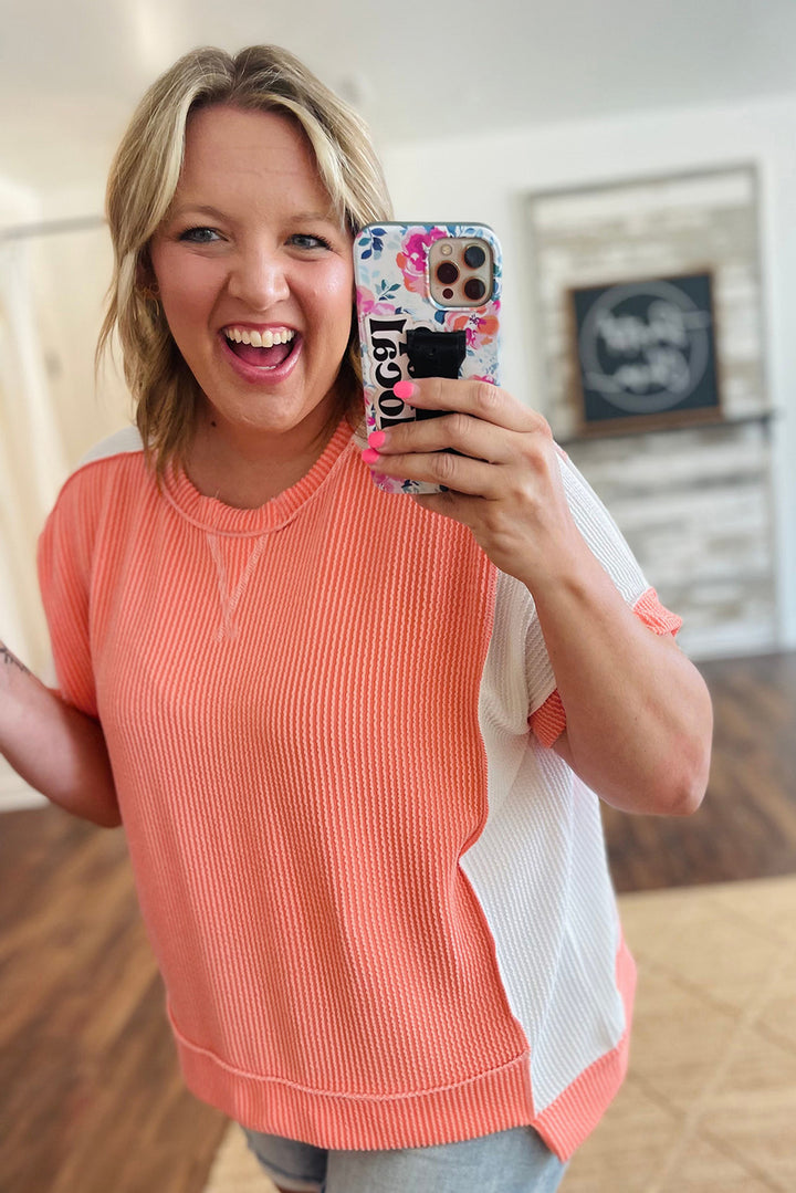Carrot Twist Rib Colorblock Hi Low Plus Size Short Sleeve Top