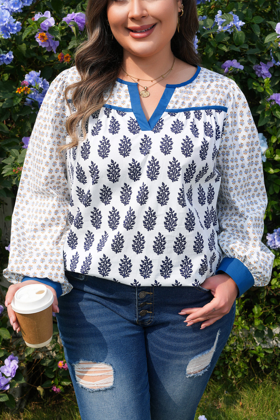 White Plus Size Boho Floral Print Contrast Trim Split Neck Puff Sleeve Patchwork Blouse