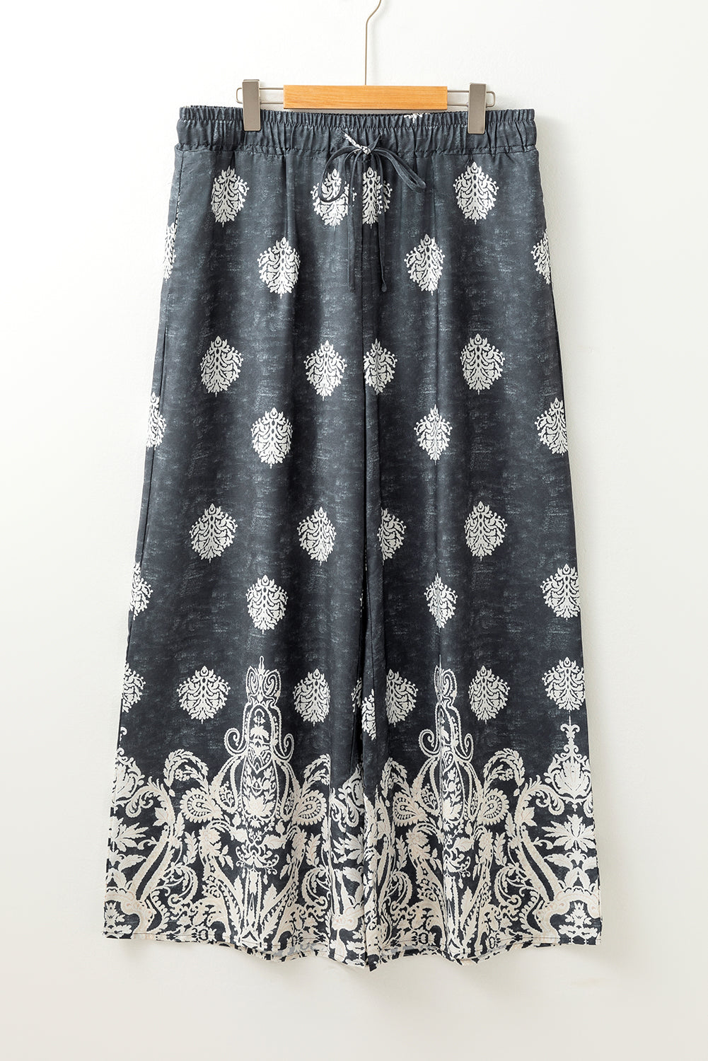 Black Plus Size Geometric Ethnic Print Wide Leg Pants