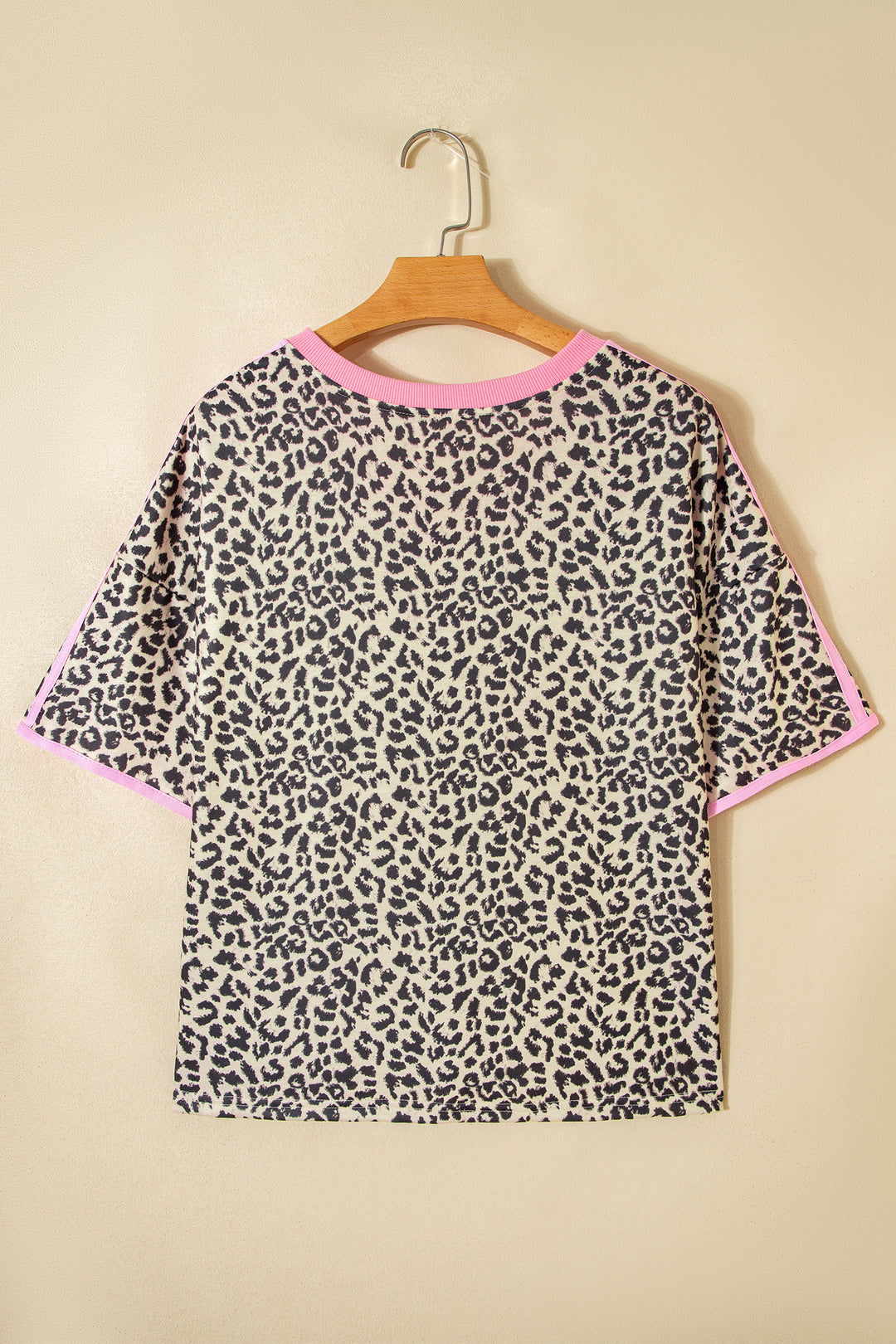Contrast V Neck Varsity Short Sleeve Leopard Top