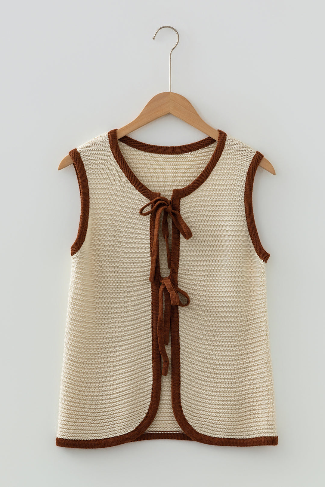 Horizontal Ribbed Knit Contrast Trim Ties Front Sweater Vest
