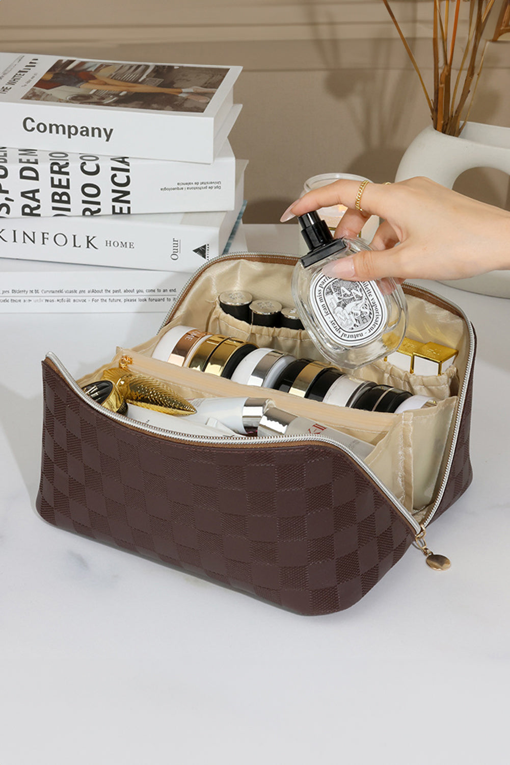 Checkered Zipper Handle PU Leather Travel Makeup Bag