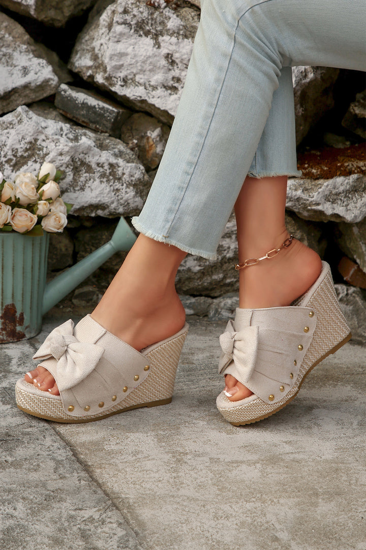Cute Bow Knot Studded Wedge Platform Slippers
