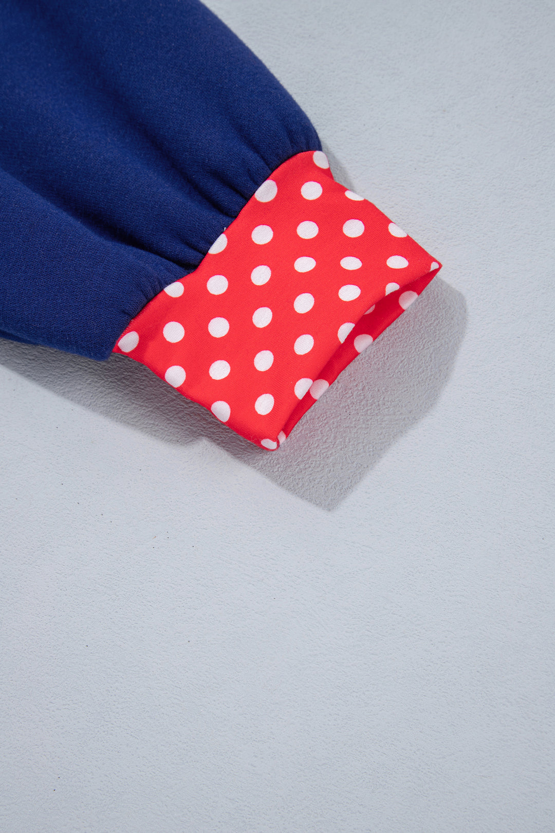 Dirty blue Polka Dot Letter Print Contrast Trim Mock Neck Sweatshirt