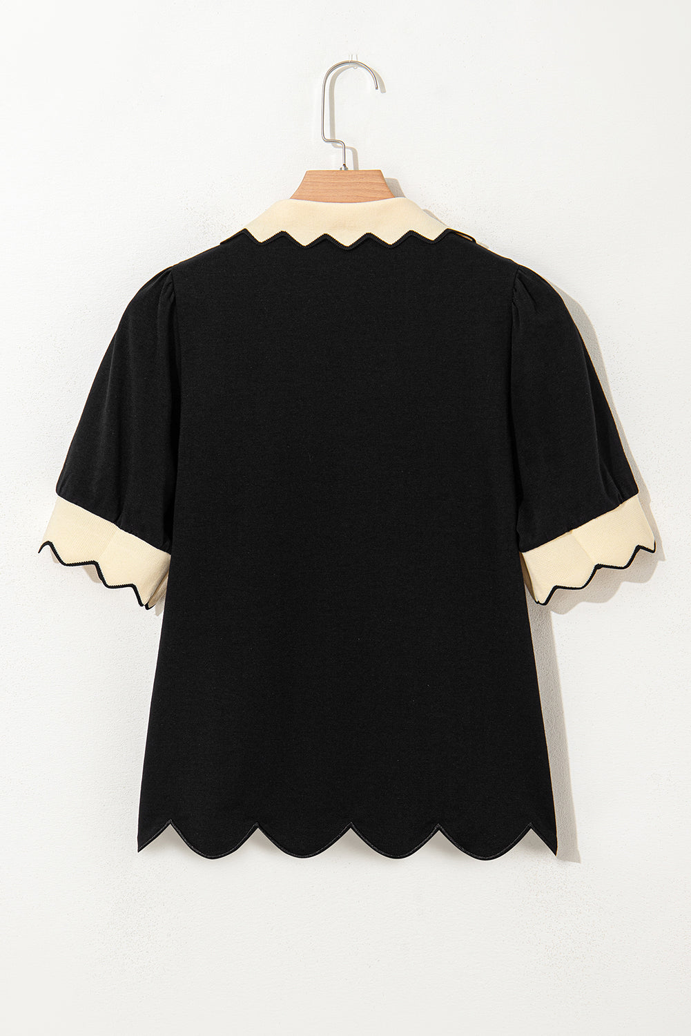color contrast collared v neck puff sleeve blouse