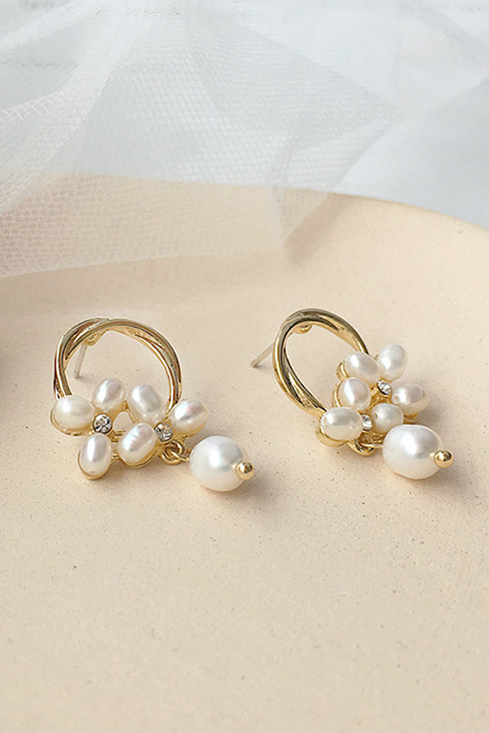 Plated Hoop Pearl Casual Wear Stud Earring