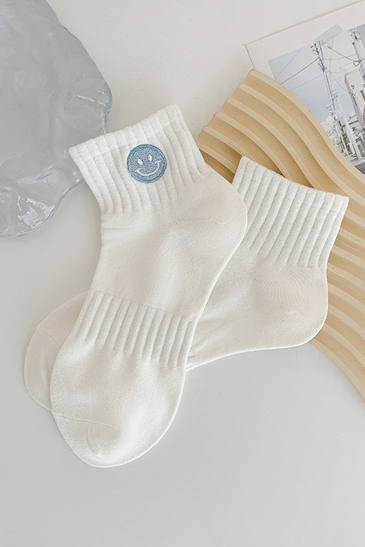 Süße Baumwollsocken mit Smiley-Stickerei