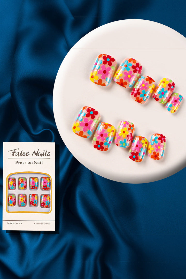 Cute Flowers Print Press On False Nails