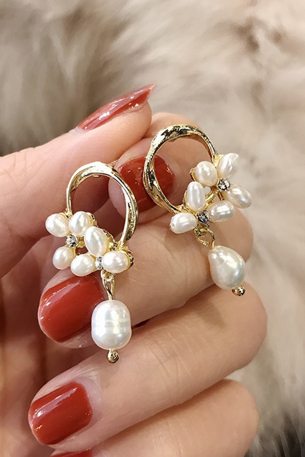 Plated Hoop Pearl Casual Wear Stud Earring