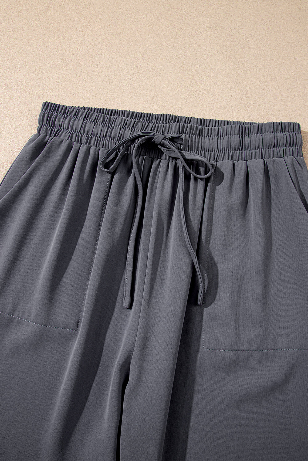 Gray Drawstring Elastic Waistband Pocketed Cropped Jogger Pants