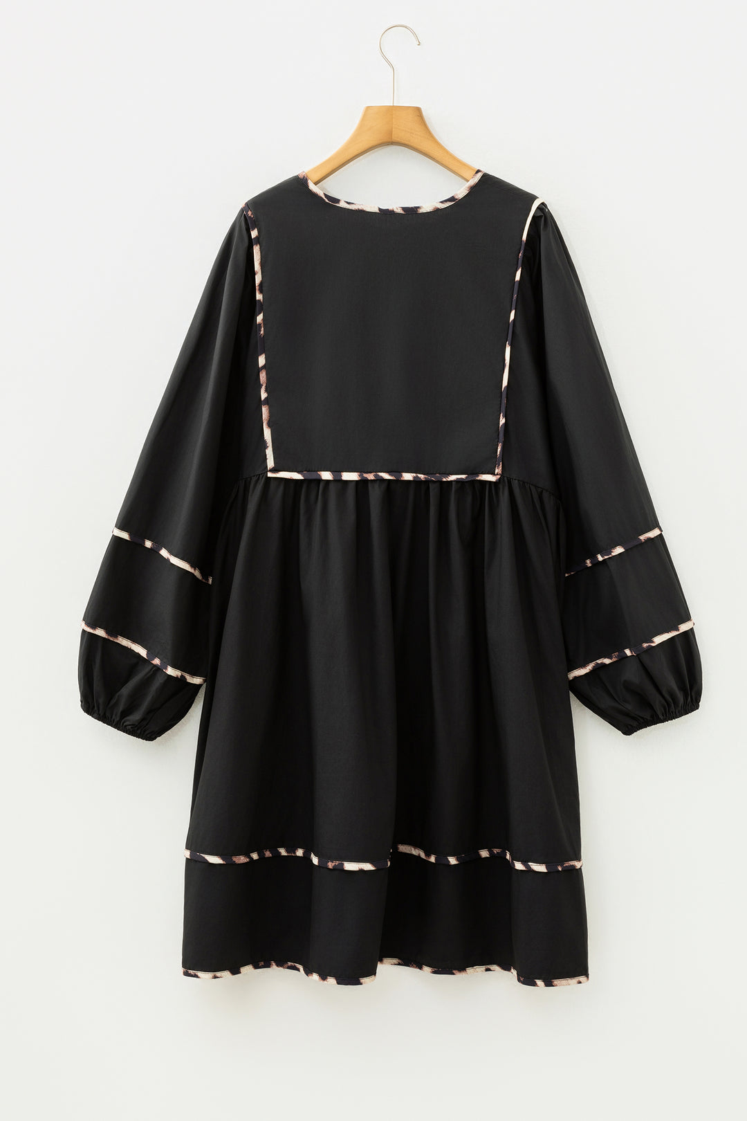 Black Plus Size Leopard Contrasted Trim Tie Neck Flared Mini Dress