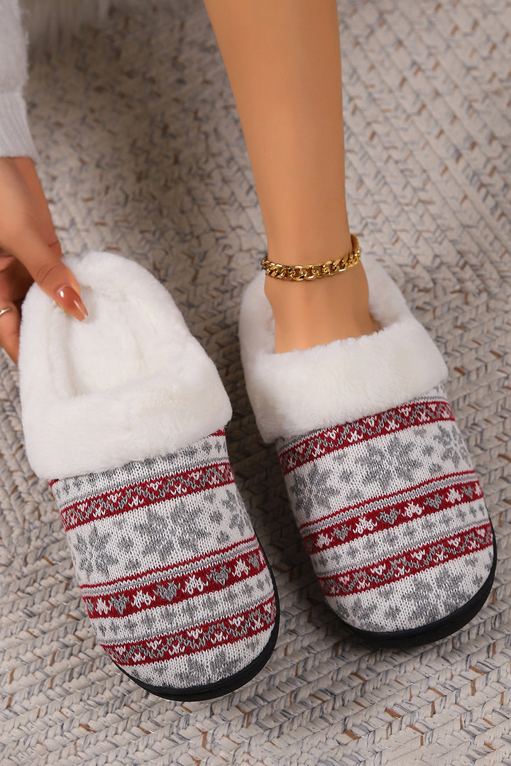 Snowflake Pattern Knitted Plush Home Slippers