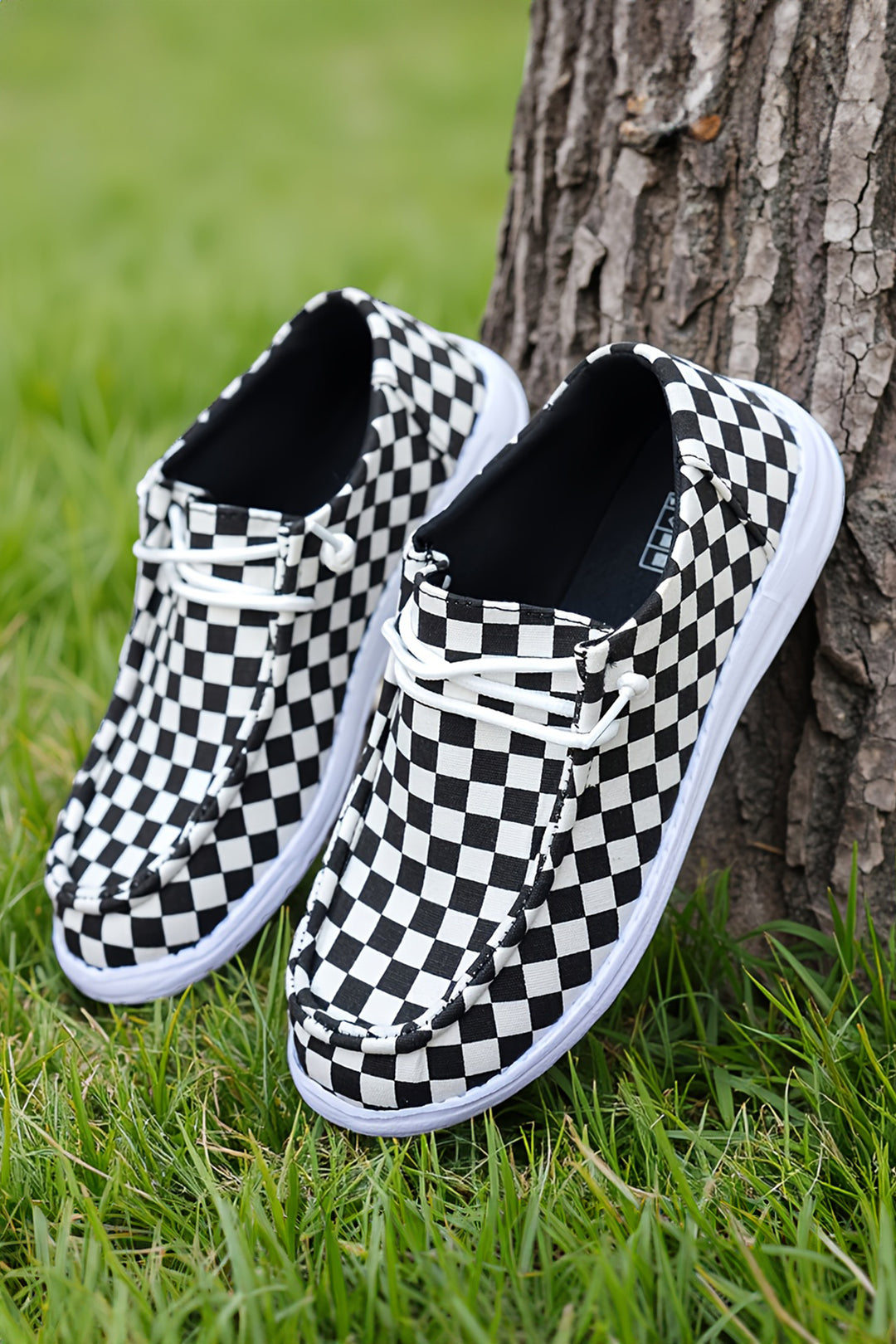 Checkered Print Lace-up Detail Flat Shoes