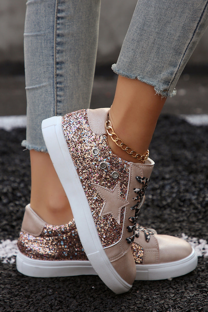 Schnürschuhe mit Pailletten und Leopardenmuster