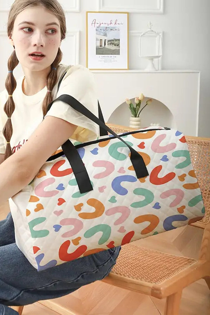 Grand sac de sport matelassé à fermeture éclair et imprimé en forme de cœur