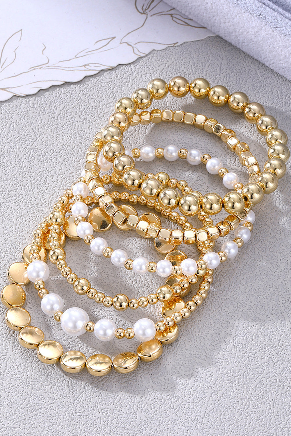 Bracelets élastiques multicouches en perles minimalistes