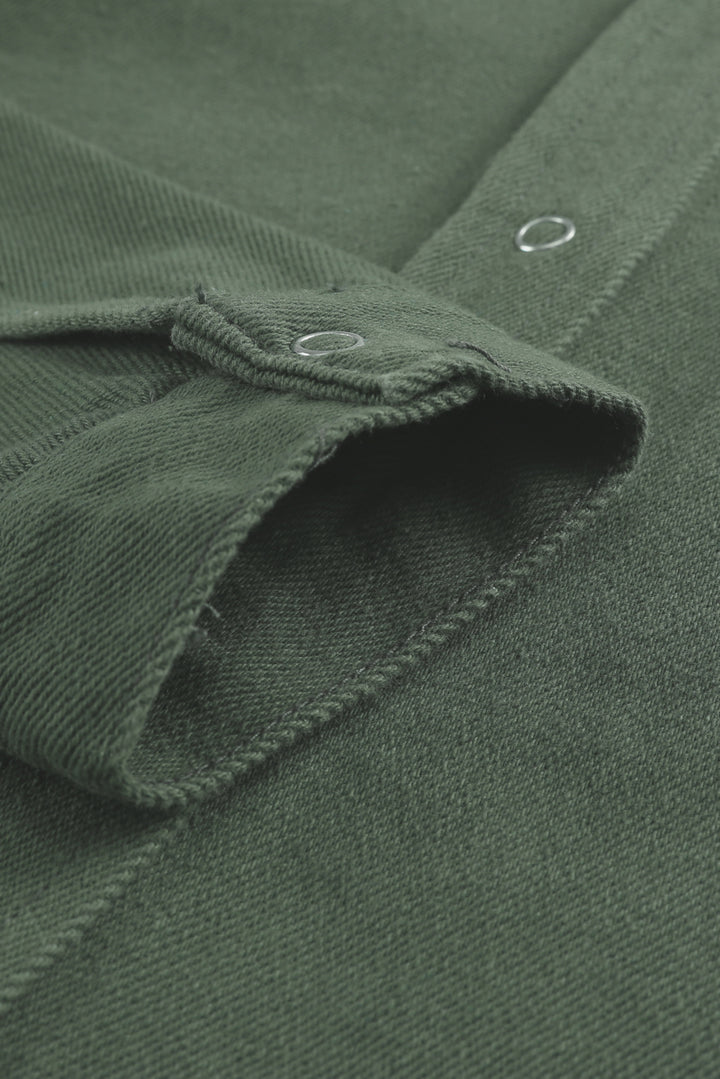 Veste en jean déchirée