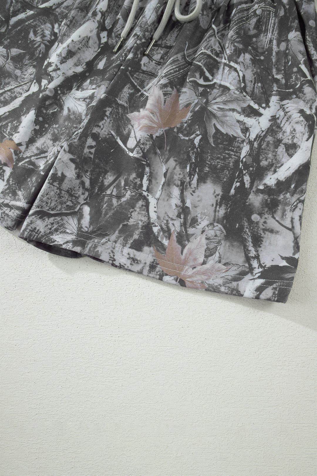 Gray Abstract Maple Leaf Printed Tie Elastic Waist Shorts