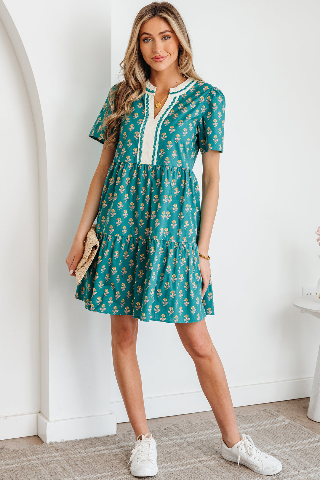 Contrast Trim V Neck Short Sleeve Floral Dress
