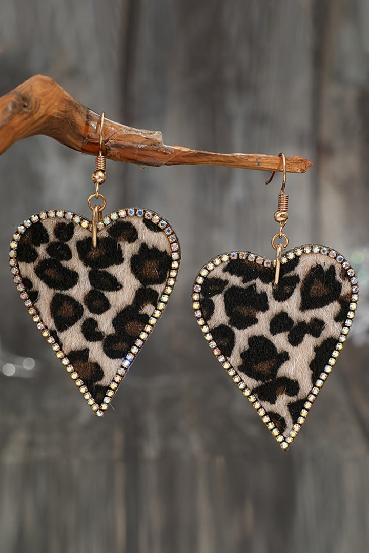Boucles d'oreilles en forme de cœur à imprimé léopard et bordure en strass