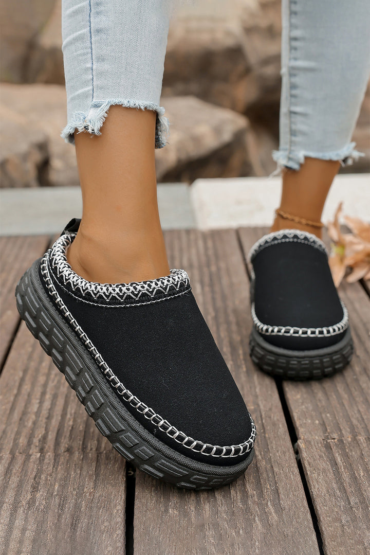 Chaussons sabots d'hiver en similicuir et peluche patchwork avec détails contrastés en daim synthétique
