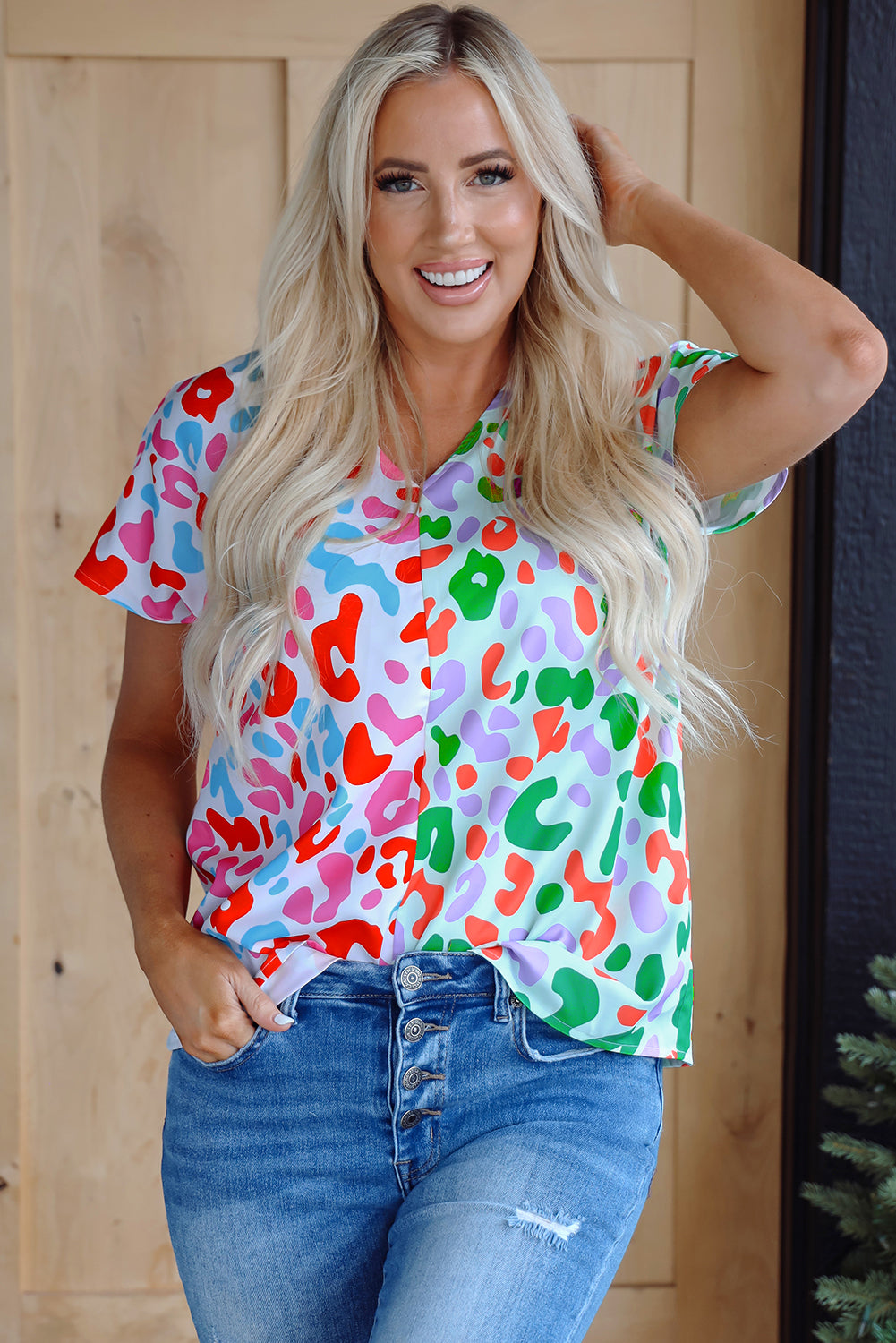 contrast leopard print v neck short sleeve blouse