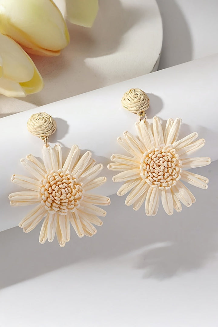 Boucles d'oreilles pendantes bohèmes en raphia crocheté tournesol
