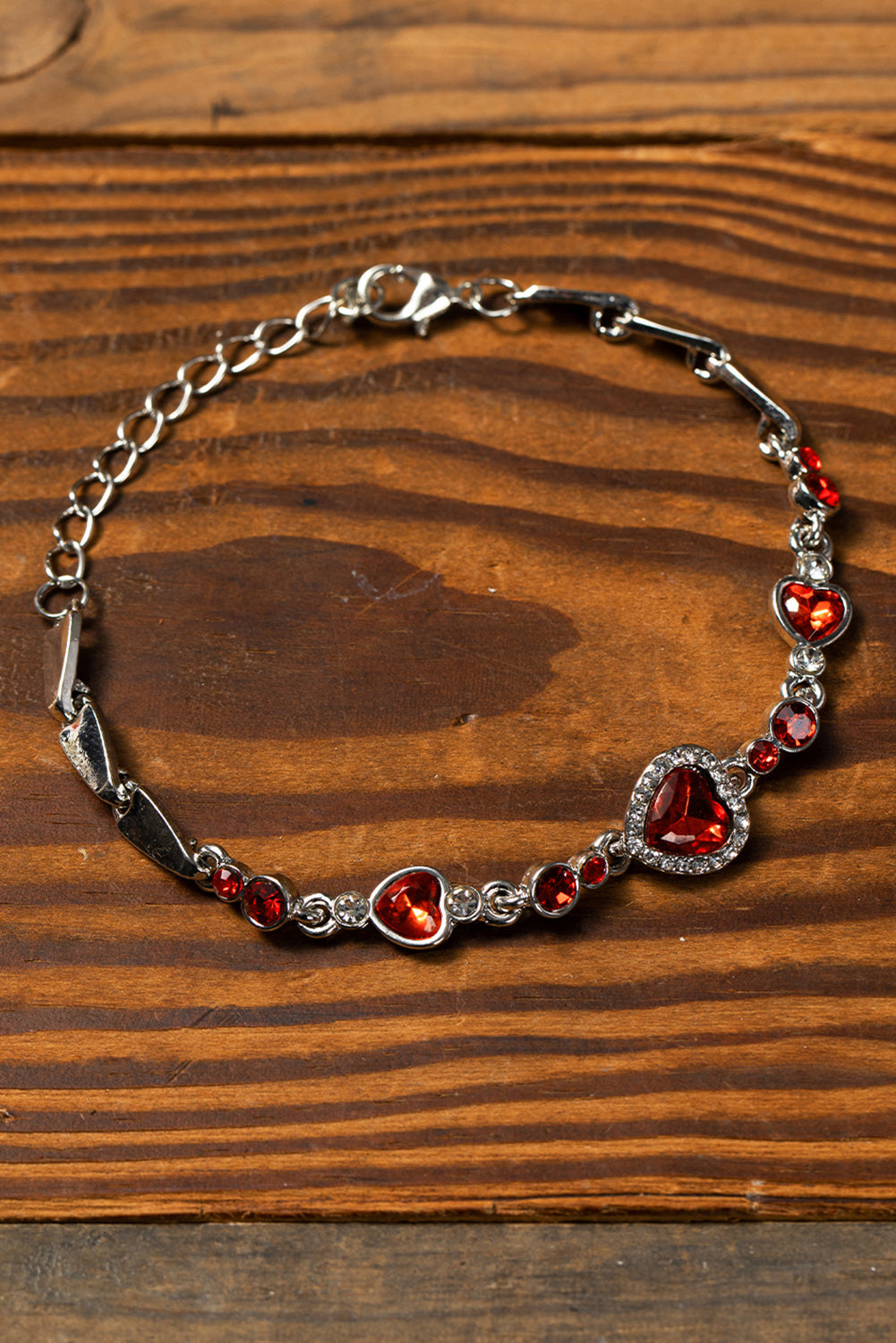 Bracelet tendance Saint-Valentin en forme de cœur avec pierres précieuses