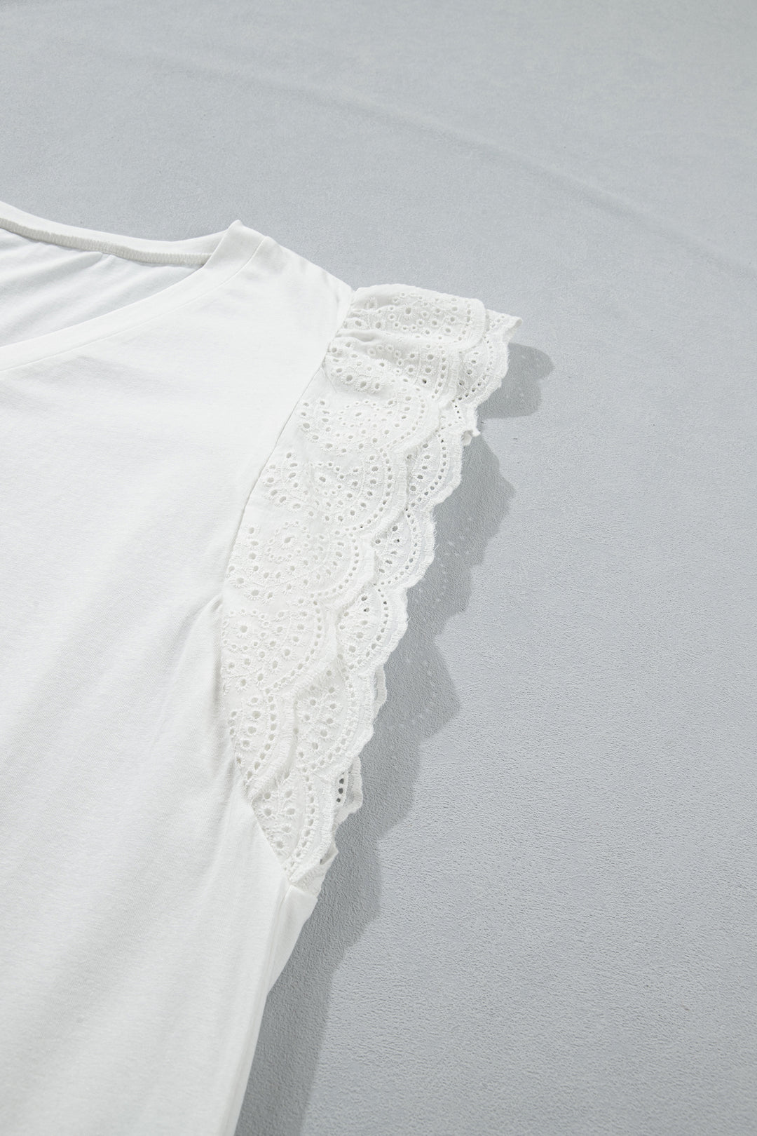 White Eyelet Crochet Splicing Short Sleeve Plus Size Tee