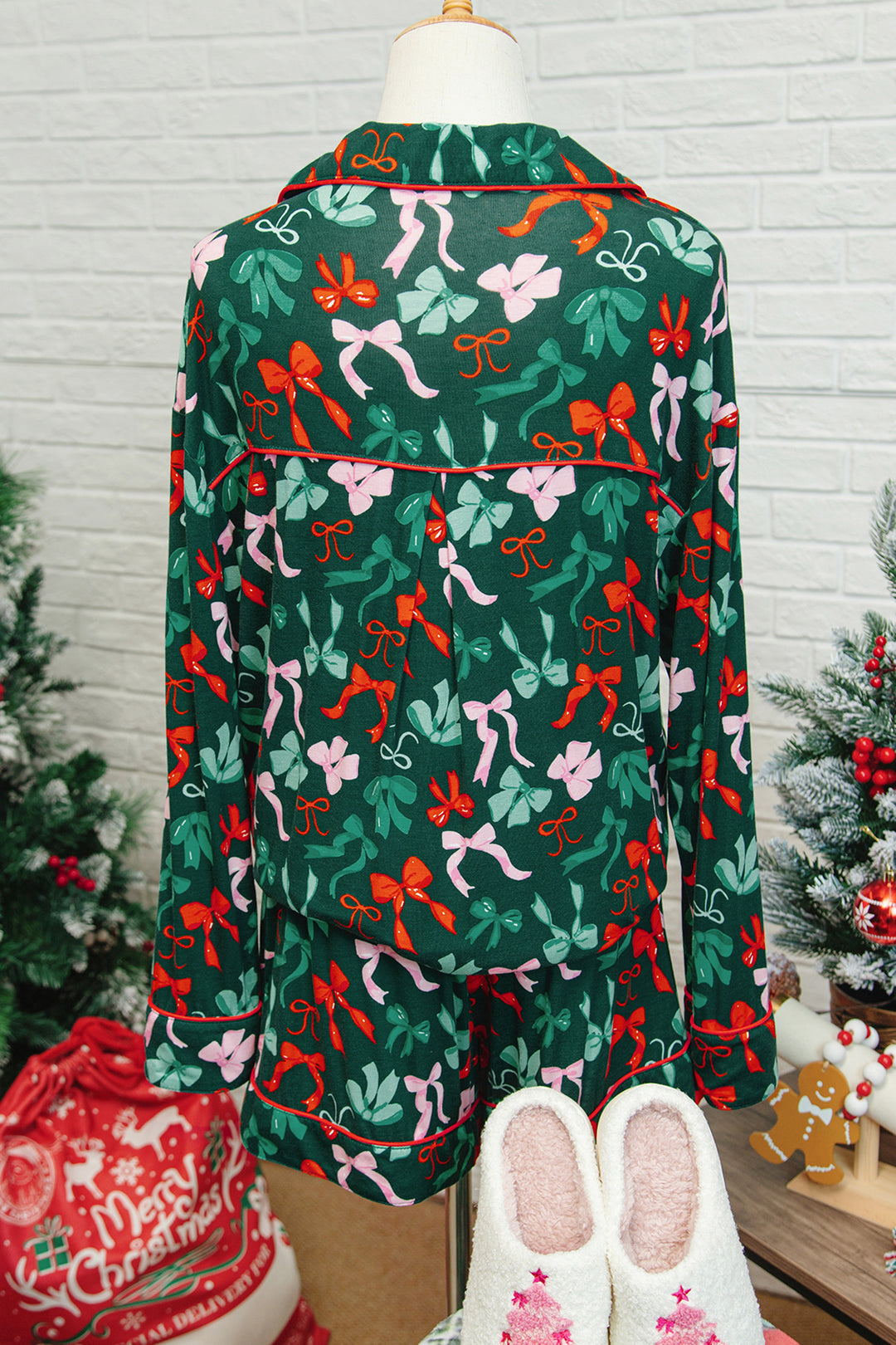 Green Festive Bow Print Long Sleeve Shirt and Pajama Short Set