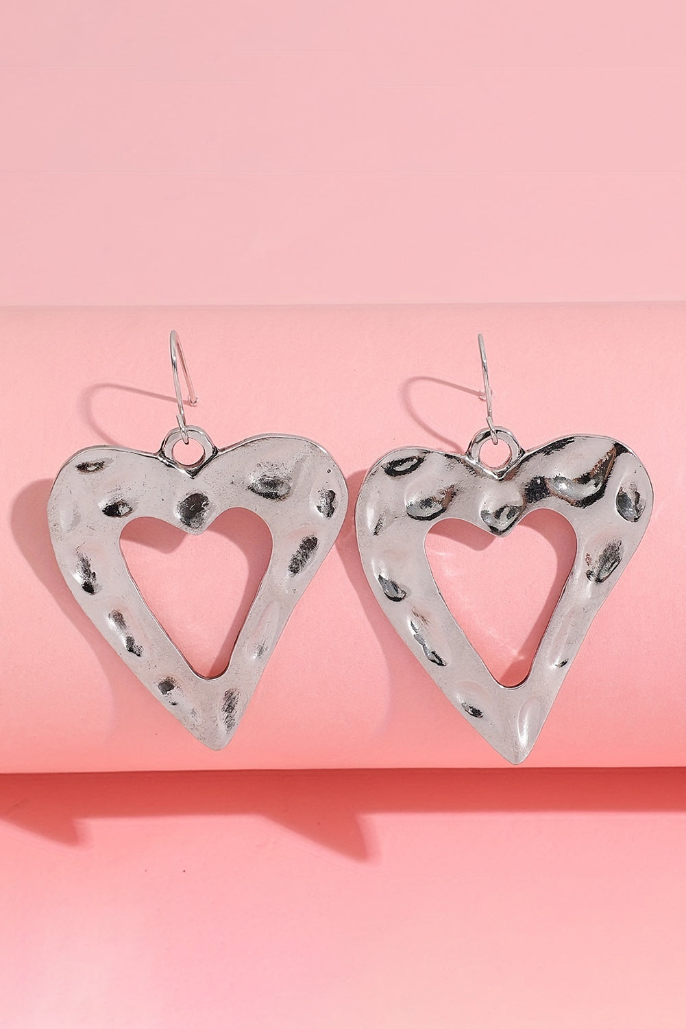 Boucles d'oreilles en forme de cœur creux pour la Saint-Valentin