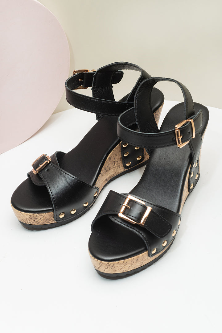 Sandales compensées à fermeture à boucle et rivet