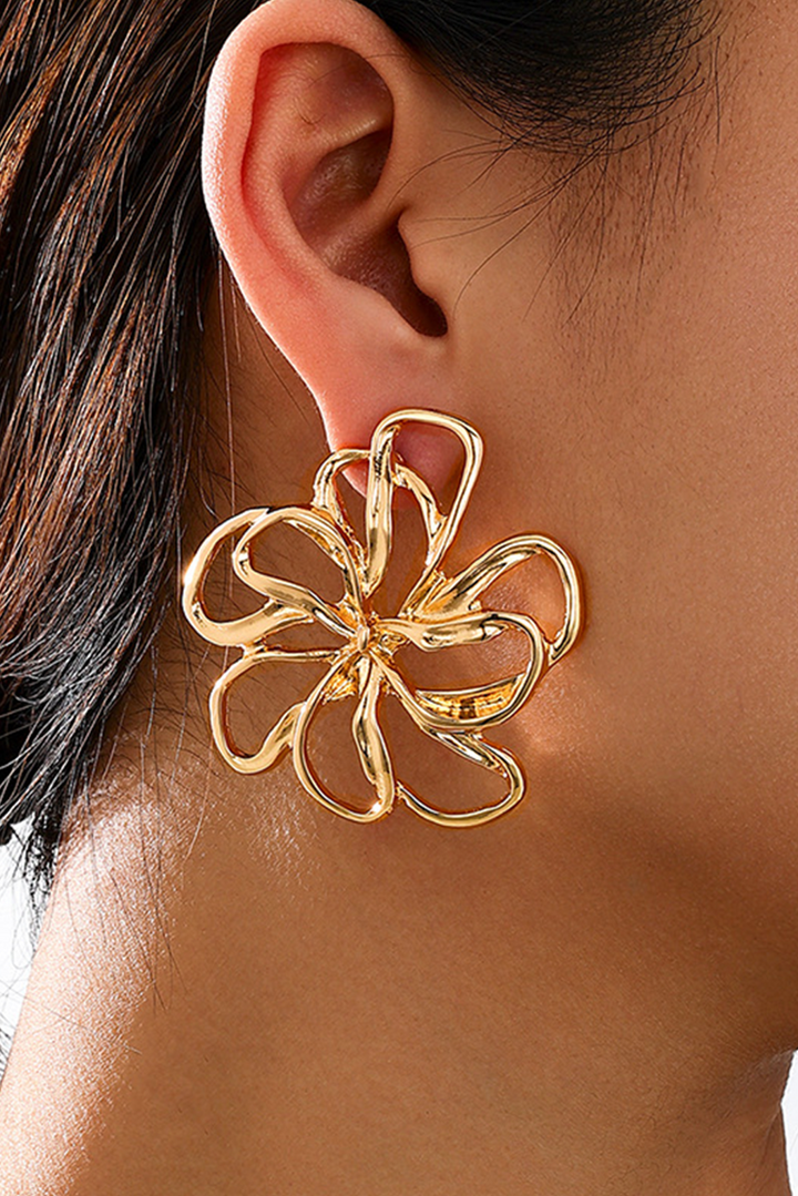 Boucles d'oreilles tendance en alliage plaqué en forme de fleur