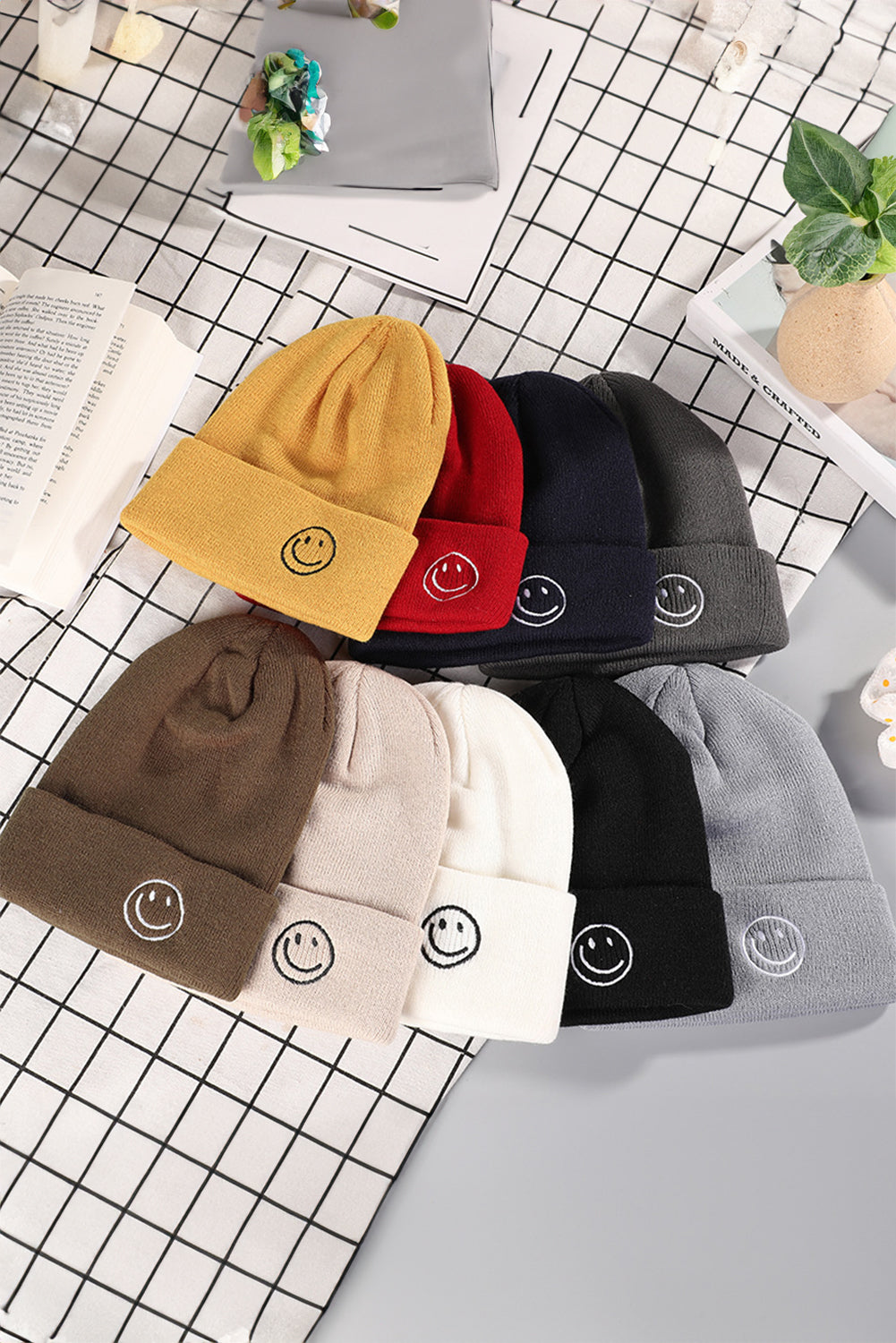 Smiley Face Eaveless Beanie Mützen