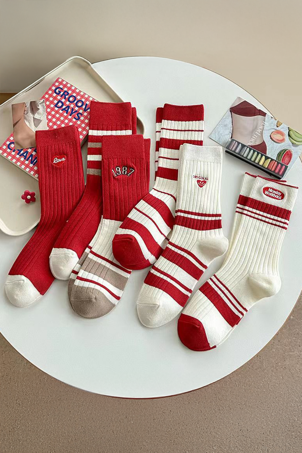 Chaussettes côtelées à blocs de couleurs de Noël