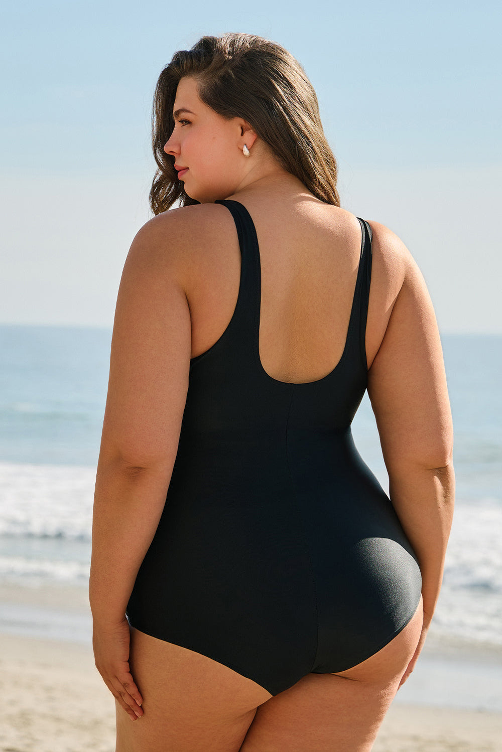Solid Color U Neck Padded Plus Size One Piece Swimsuit