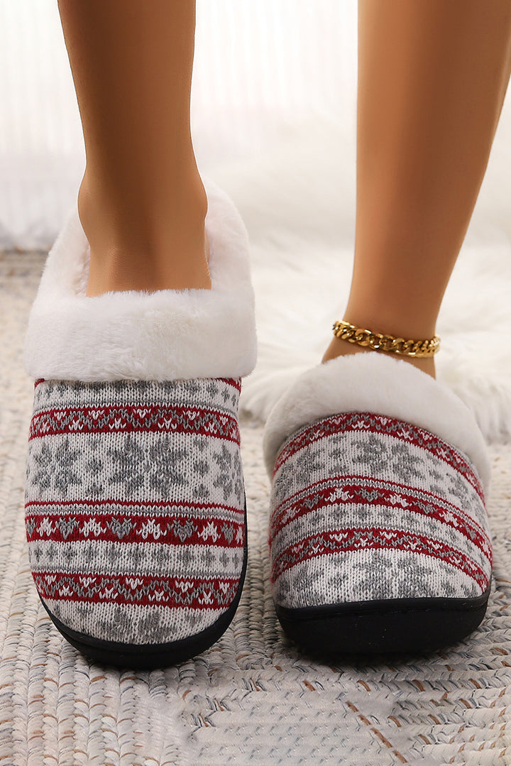 Snowflake Pattern Knitted Plush Home Slippers