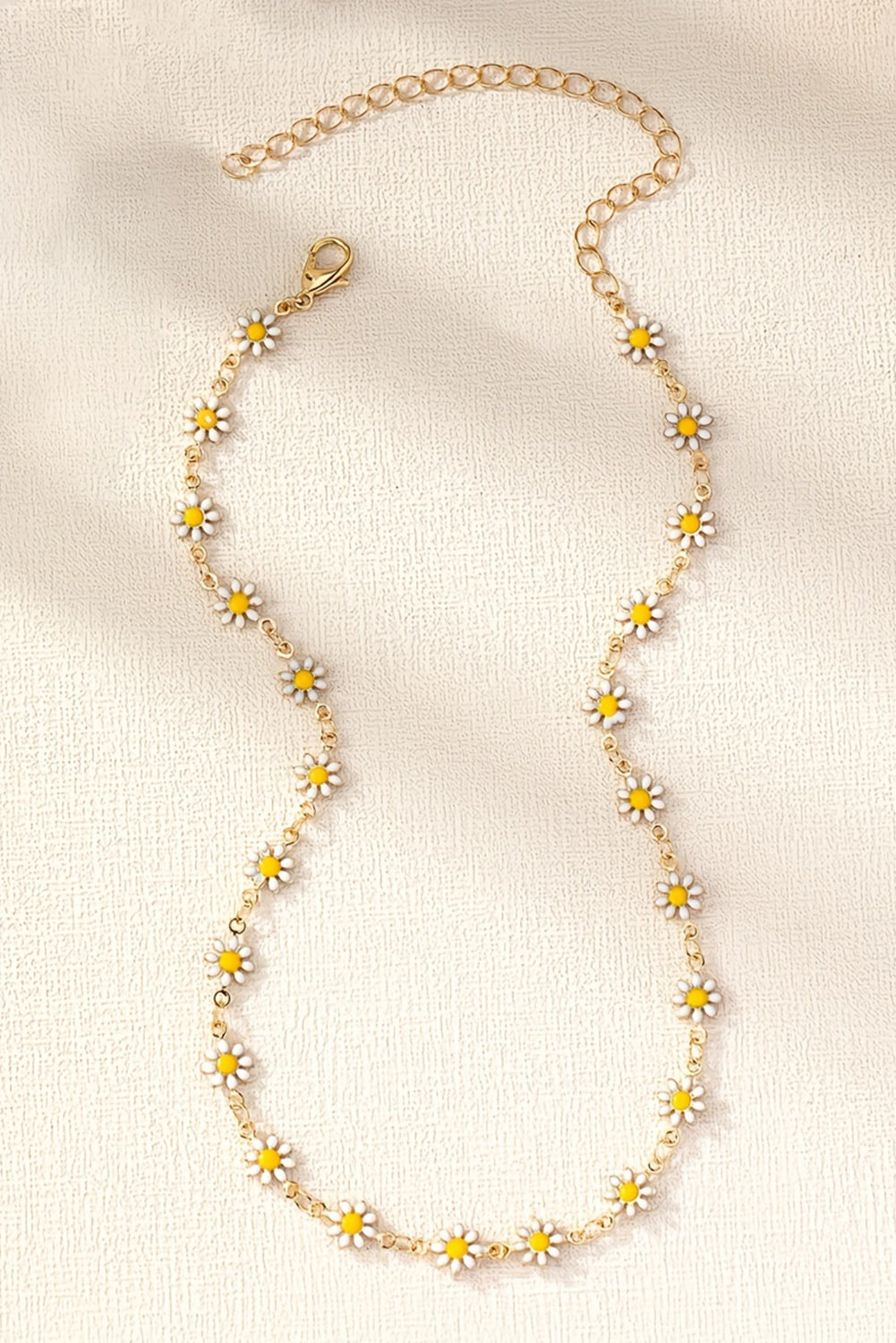 Daisy Adjustable Chain Choker Necklace