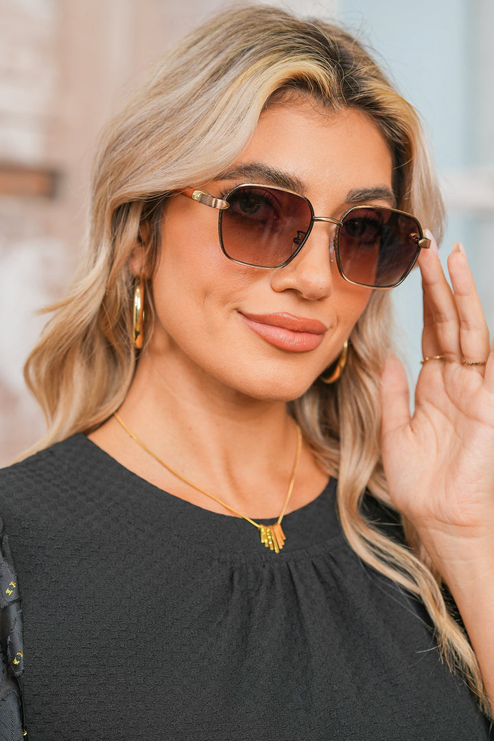 Collier avec pendentif en forme de barre asymétrique en alliage plaqué