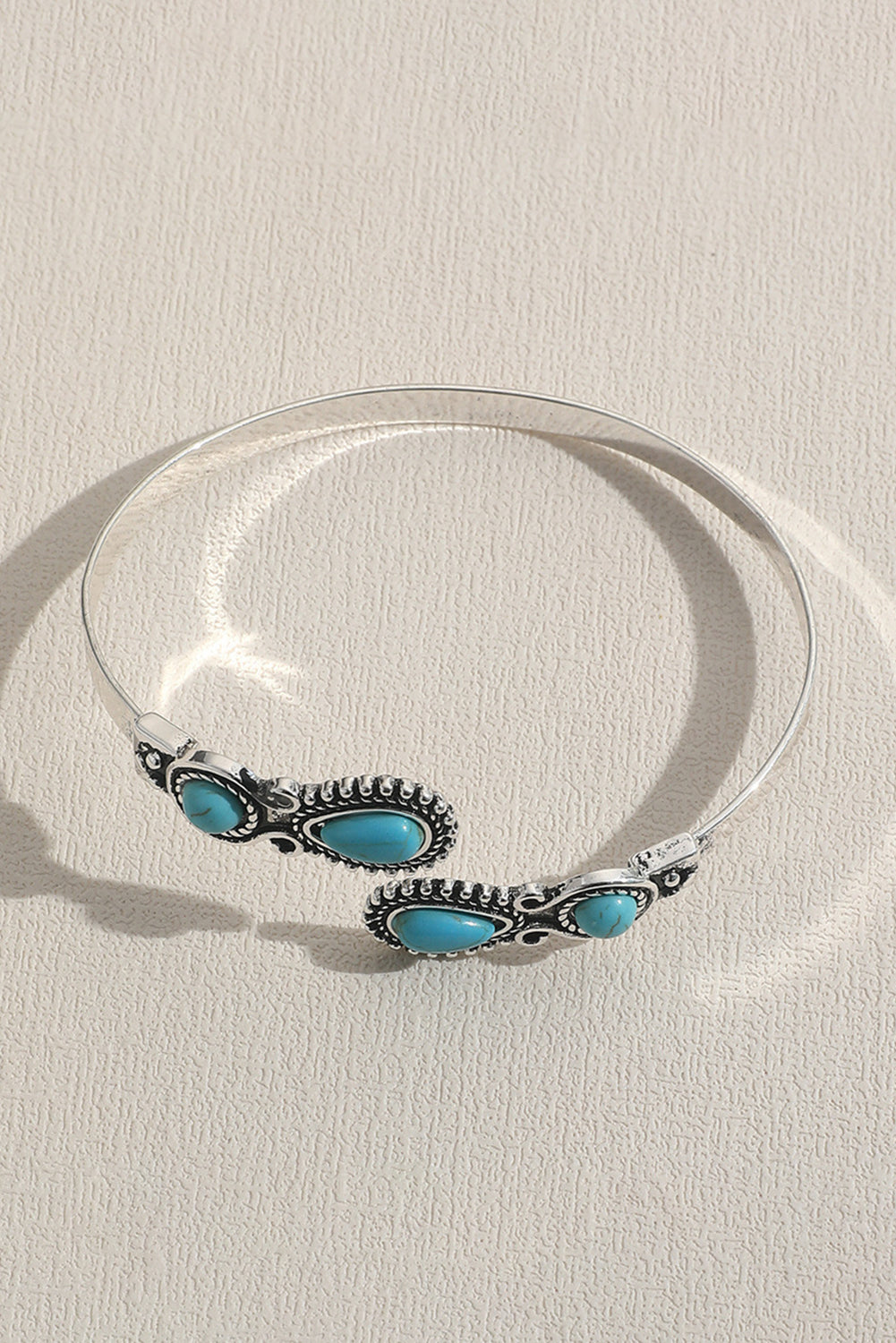 Bracelet en pierre turquoise occidentale