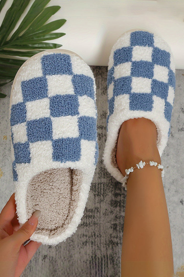 Checkered Print Fuzzy Slip On Winter Slippers