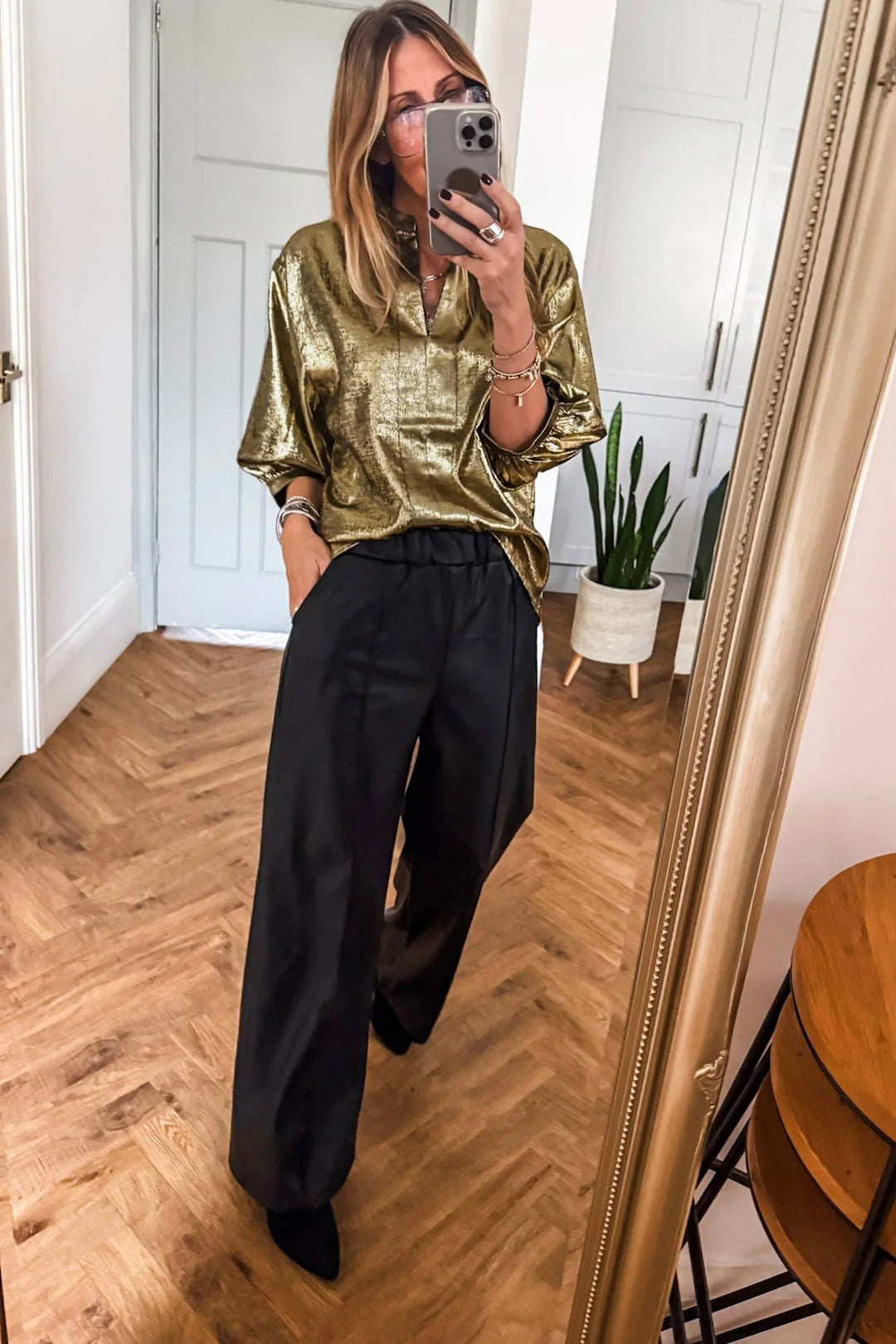 Metallic Split Neck Half Sleeve Blouse