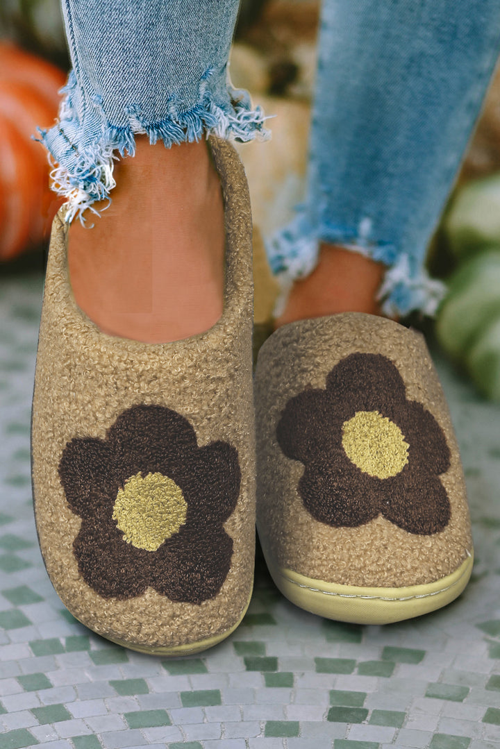 Fuzzy Flower Pattern Homewear Slippers