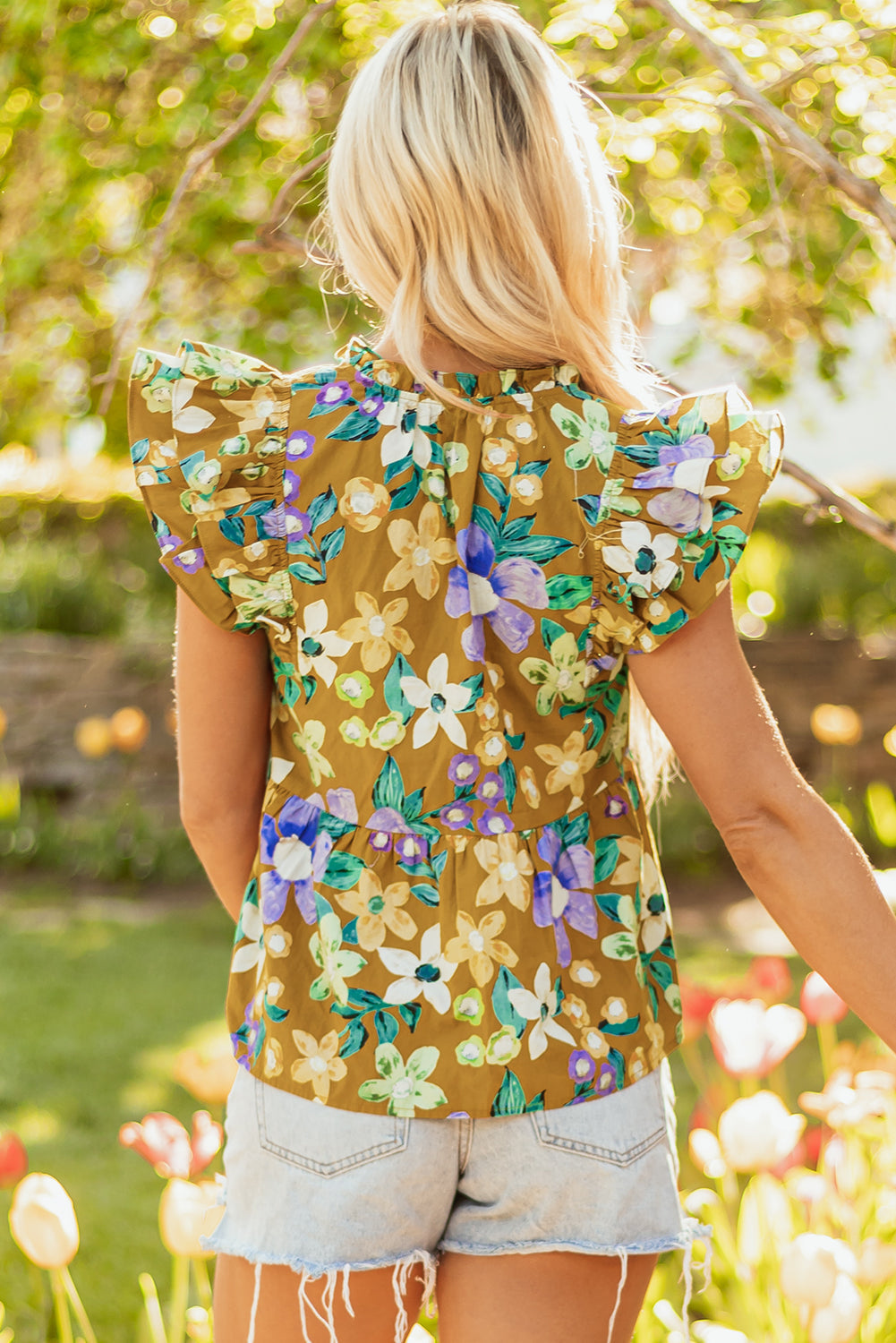 floral print tiered flutter sleeve v neck top