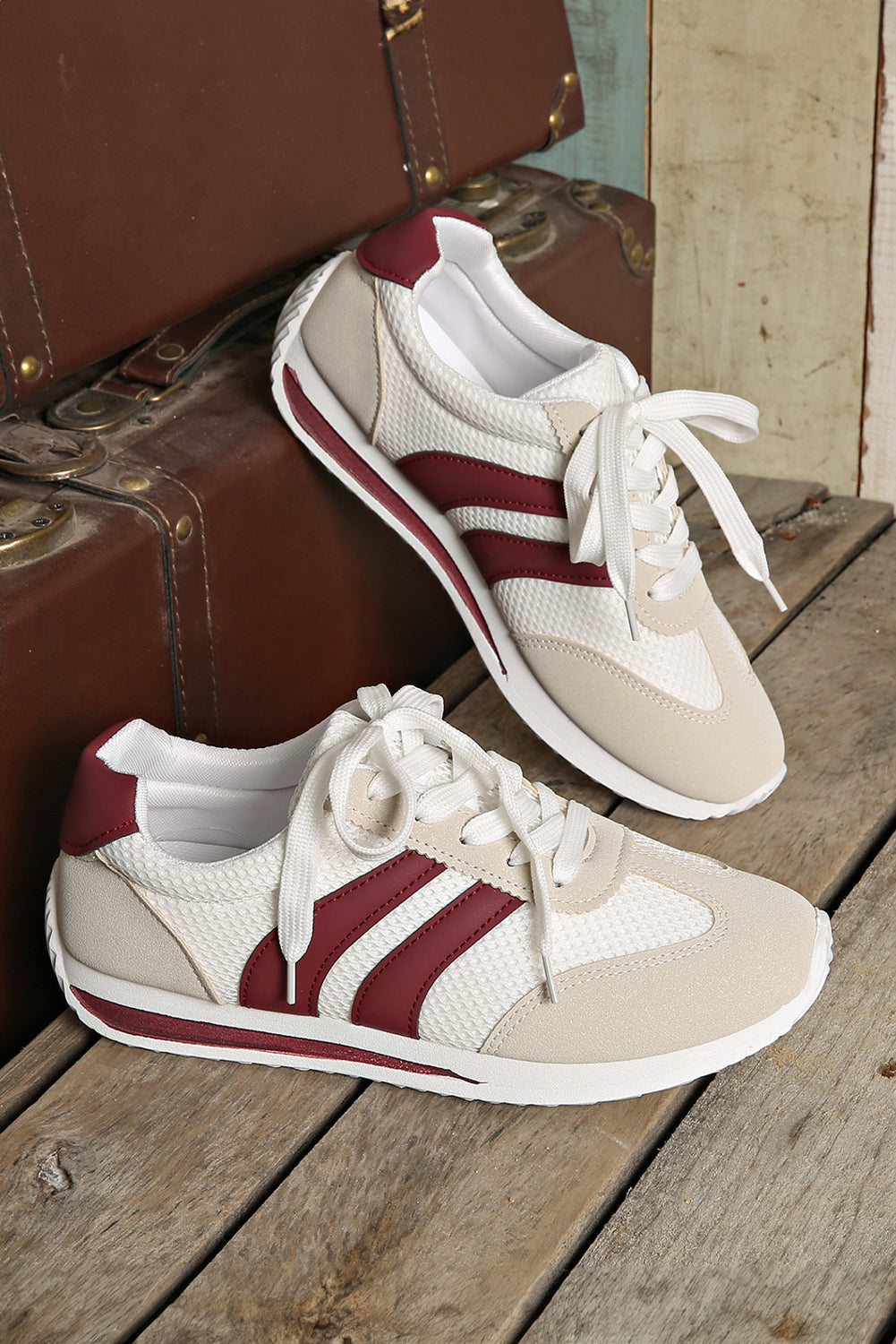 Color Block Patchwork Breathable Lace-up Sneakers