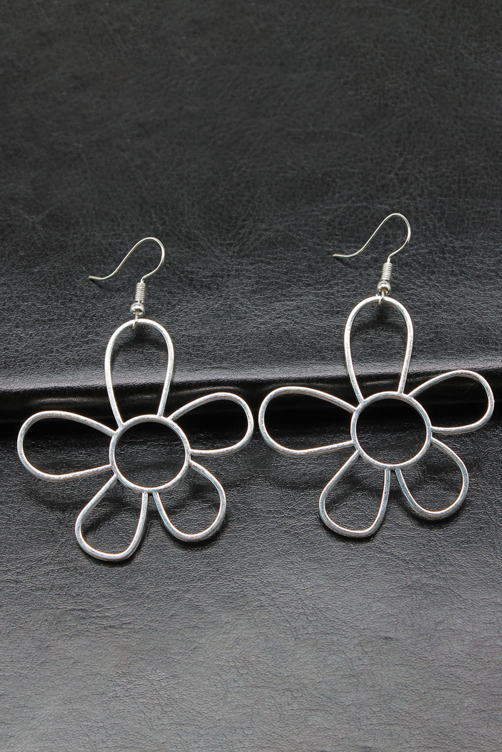 Boucles d'oreilles crochet en alliage à fleurs creuses