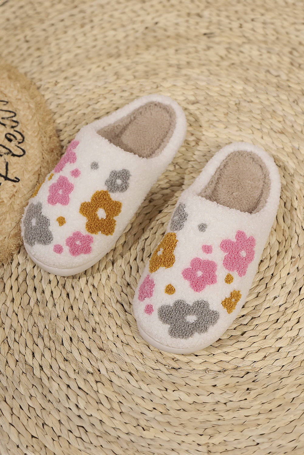 Fuzzy Flower Pattern Winter House Slippers