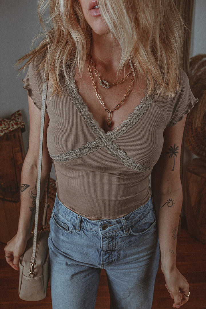 Lace Splicing Criss Cross Slim Fit V Neck T Shirt