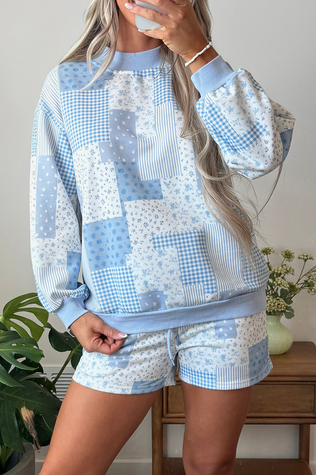 Sky Blue Patchwork Floral Print Drop Shoulder Baggy Pullover Drawstring Shorts Set