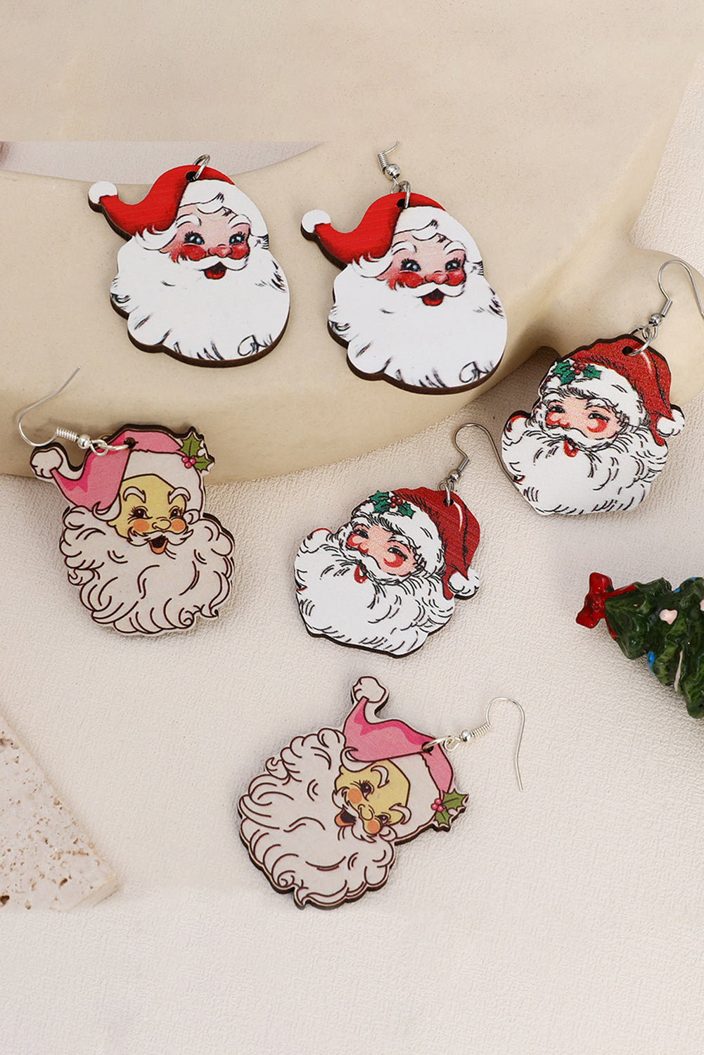 3 paires de boucles d'oreilles pendantes Père Noël de Noël